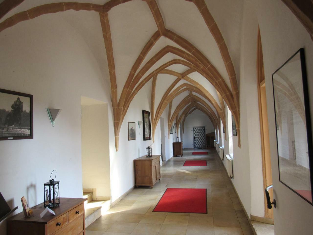 Kloster Seligenporten Hotell Exteriör bild